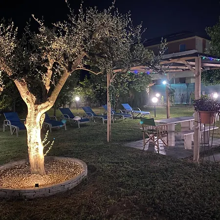 La Casetta Dei Sogni Casa Con Giardino E Parcheggio Privato Vicino Alle Cinque Terre Дом отдыха *